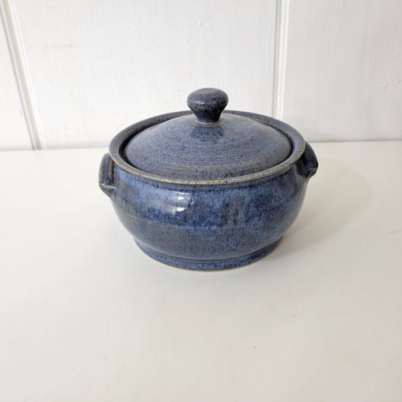 Studio Pottery Small Blue Covered Casserole - Picture 3 of 7